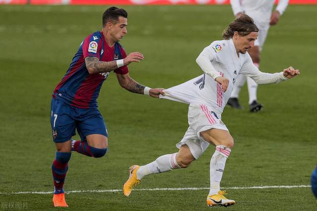 赛地聚焦——西甲今晨热度飙升，纽卡斯尔防线松动，底气十足，细节决定成败的简单介绍