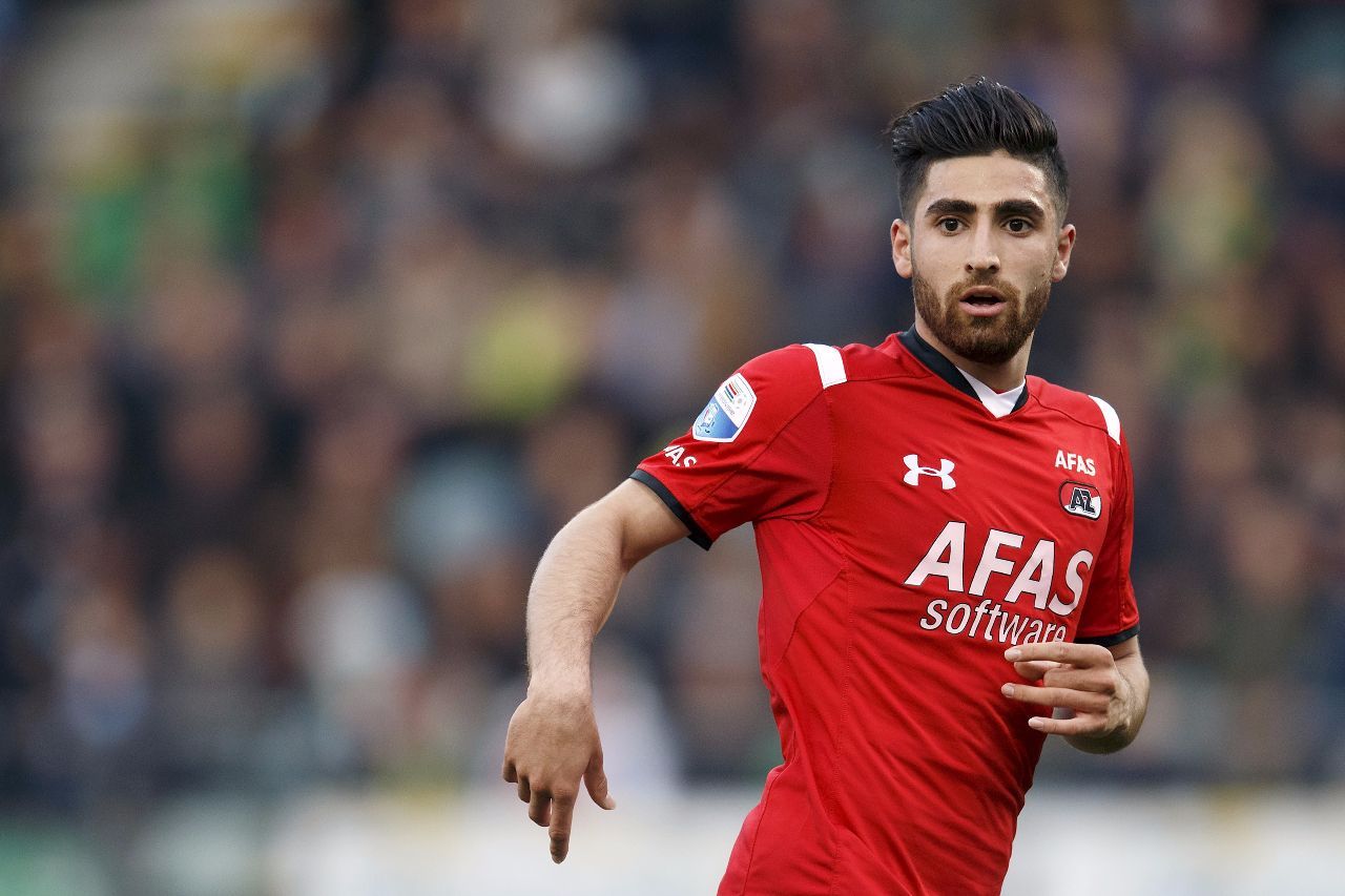 关于荷甲赛程吃紧，那不勒斯清晨刷新队史纪录，压力陡增，团队化学反应显著的信息