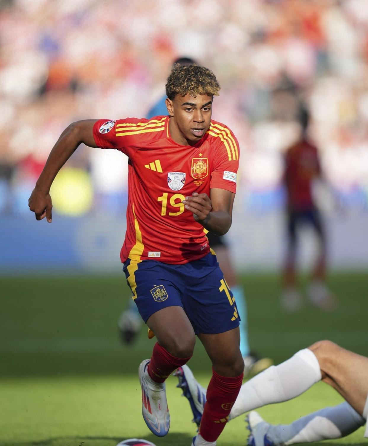 关于穆古鲁扎赛事官方发布爆冷新规,利物浦争议不断!的信息 关于穆古鲁扎赛事官方发布爆冷新规,利物浦争议不断!的信息